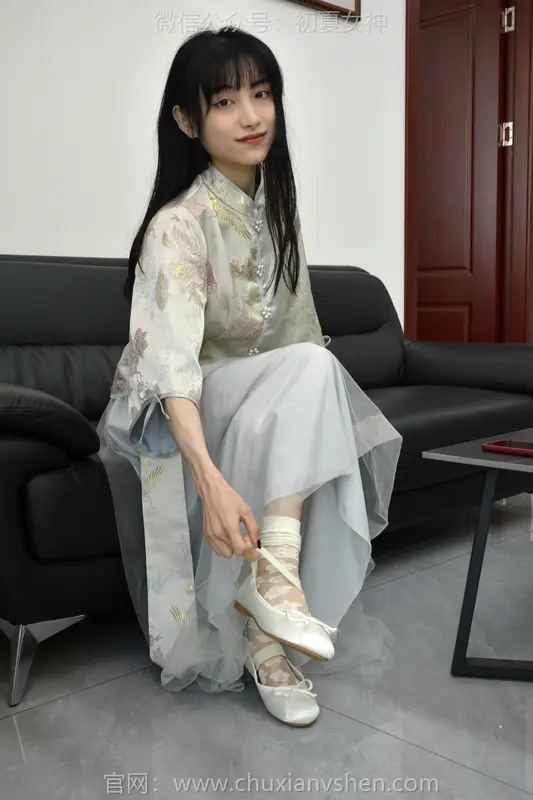 初夏女神 No.154 柒柒 最美伴娘 - 初夏女神